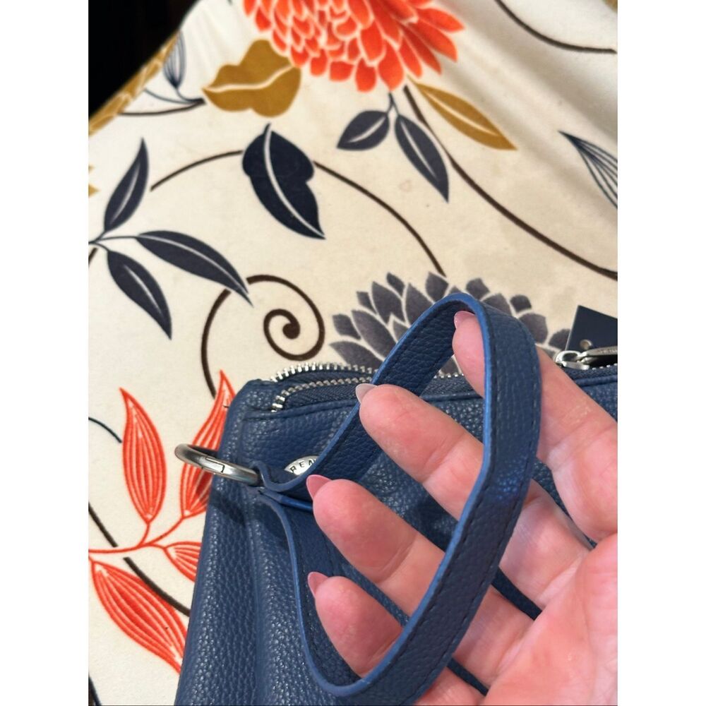 NWT French Connection dual pouches wristlet - Picture 8 of 8